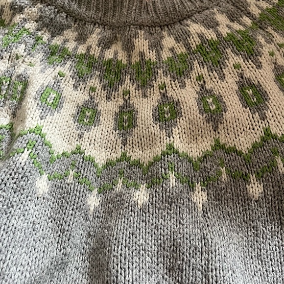 Cozy Warm Fair Isle Sweater - Oversized Grey Long Sleeve Knit - Winter Sweater - Picture 5 of 7